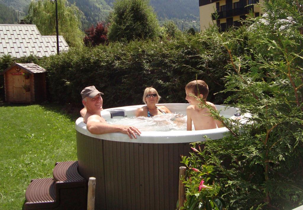 Chalet La Taniere De Groumff Шамоні Номер фото
