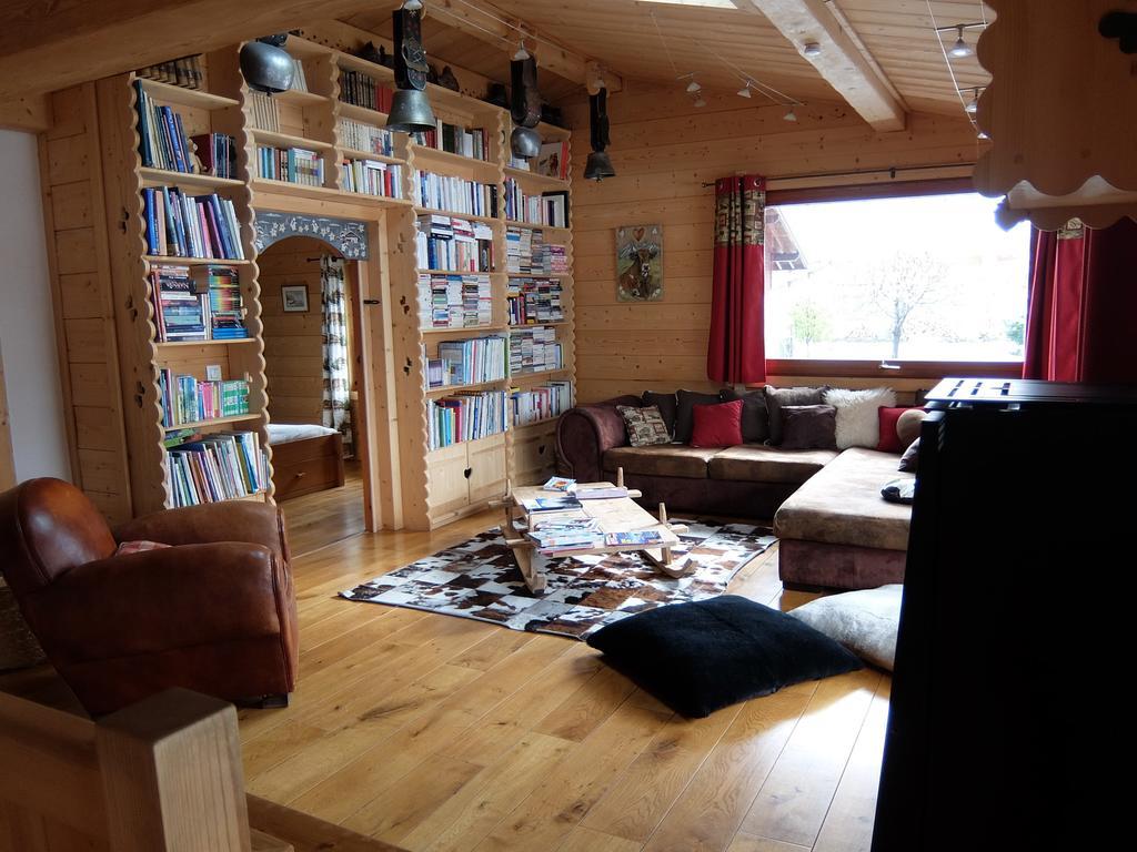 Chalet La Taniere De Groumff Шамоні Номер фото